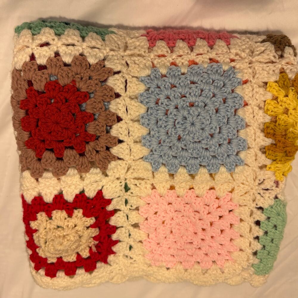 VTG Granny Square Afghan Crochet Blanket Multicolor Boho 80s - 59 x 61